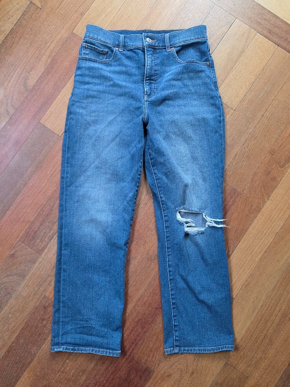 Express Modern Straight Super High Rise Ripped Jeans Size 6 Short - Picture 2 of 16